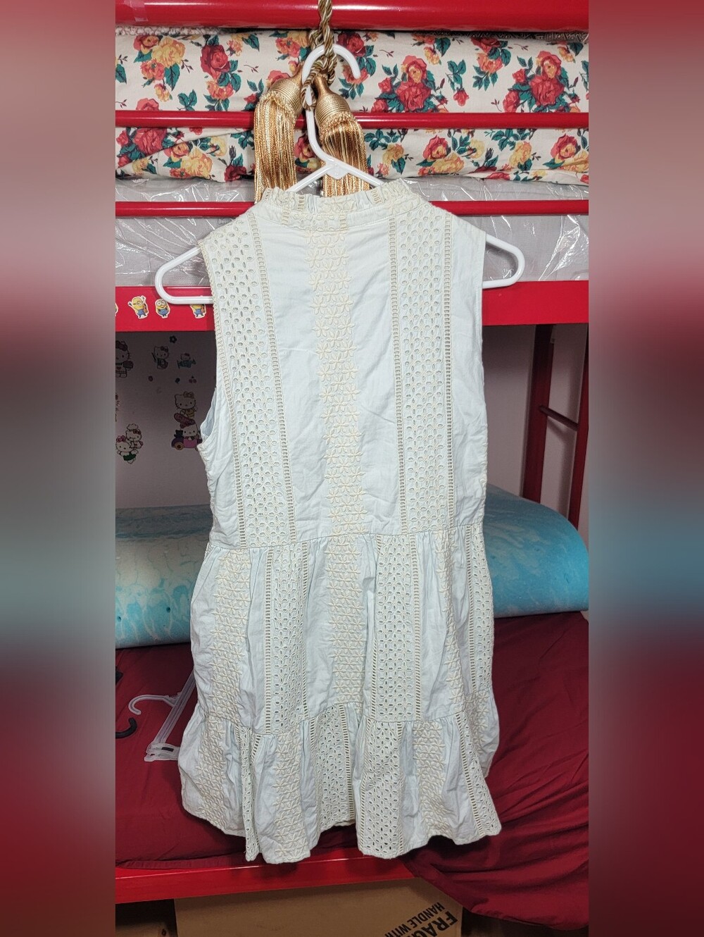 Karlie Light Mint Eyelet Sleeveless Dress Size Large - Picture 2 of 8